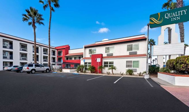 Quality Inn Exterior