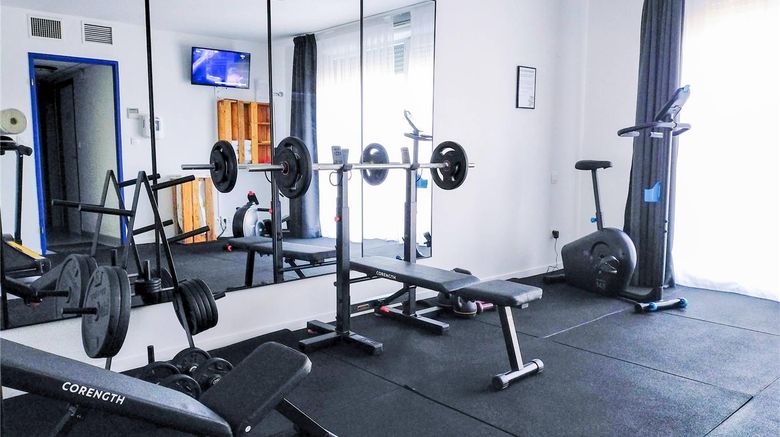 <b>Comfort Aparthotel Carcassonne Health</b>. Images powered by <a href="https://iceportal.shijigroup.com/" title="IcePortal" target="_blank">IcePortal</a>.
