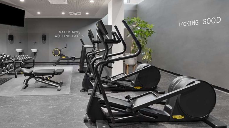 <b>Spark Vienna Donaustadt Health</b>. Images powered by <a href="https://iceportal.shijigroup.com/" title="IcePortal" target="_blank">IcePortal</a>.