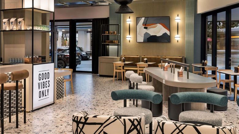 <b>Tribe Auckland Exterior</b>. Images powered by <a href="https://iceportal.shijigroup.com/" title="IcePortal" target="_blank">IcePortal</a>.