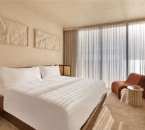 Mondrian Gold Coast Room