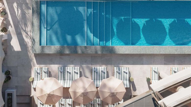 <b>Mondrian Gold Coast Pool</b>. Images powered by <a href="https://iceportal.shijigroup.com/" title="IcePortal" target="_blank">IcePortal</a>.