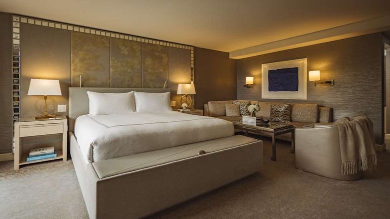 <b>L'Ermitage Beverly Hills Room</b>. Images powered by <a href="https://iceportal.shijigroup.com/" title="IcePortal" target="_blank">IcePortal</a>.