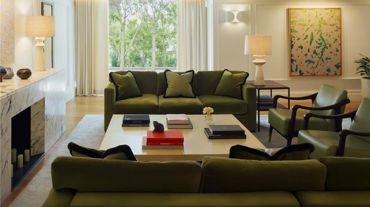 L'Ermitage Beverly Hills Lobby
