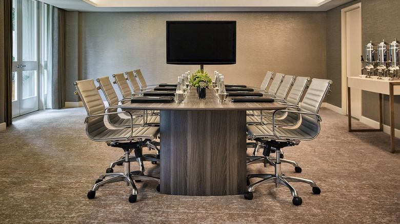 <b>L'Ermitage Beverly Hills Meeting</b>. Images powered by <a href="https://iceportal.shijigroup.com/" title="IcePortal" target="_blank">IcePortal</a>.