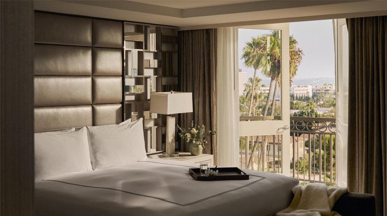 <b>L'Ermitage Beverly Hills Suite</b>. Images powered by <a href="https://iceportal.shijigroup.com/" title="IcePortal" target="_blank">IcePortal</a>.