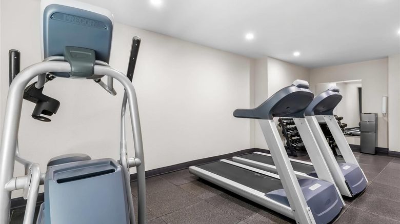<b>Rodeway Inn Chattanooga Health</b>. Images powered by <a href="https://iceportal.shijigroup.com/" title="IcePortal" target="_blank">IcePortal</a>.