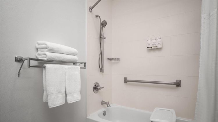 Wingate by Wyndham Los Alamos Room