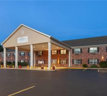 Baymont by Wyndham Chester Exterior