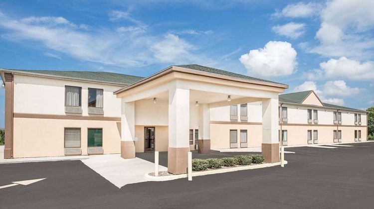 Super 8 by Wyndham Galesburg Exterior