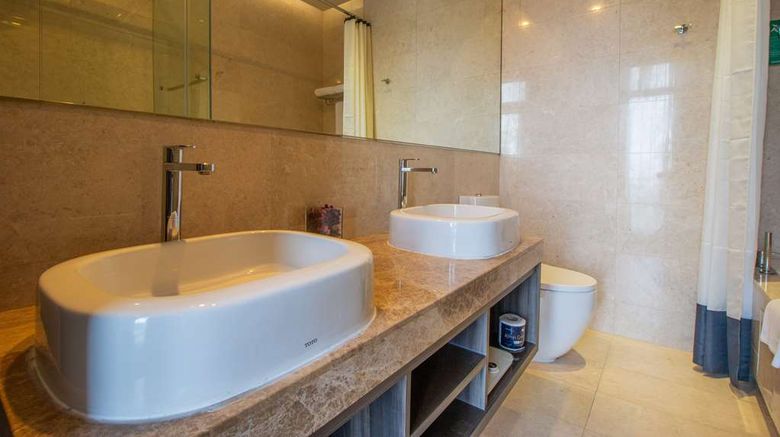 <b>Aqueen Paya Lebar Suite</b>. Images powered by <a href="https://iceportal.shijigroup.com/" title="IcePortal" target="_blank">IcePortal</a>.