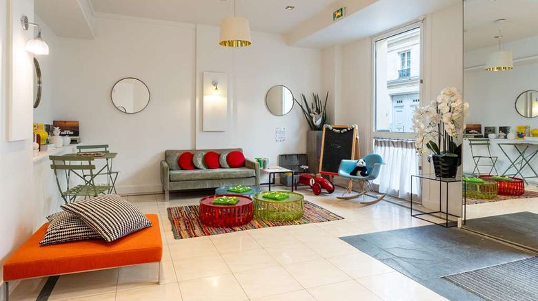 <b>Hotel Acadia-Astotel Lobby</b>. Images powered by <a href="https://iceportal.shijigroup.com/" title="IcePortal" target="_blank">IcePortal</a>.