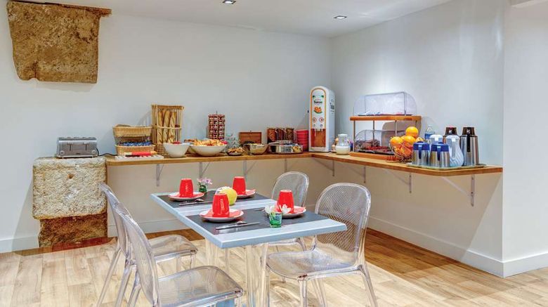 <b>Hotel Acadia-Astotel Restaurant</b>. Images powered by <a href="https://iceportal.shijigroup.com/" title="IcePortal" target="_blank">IcePortal</a>.