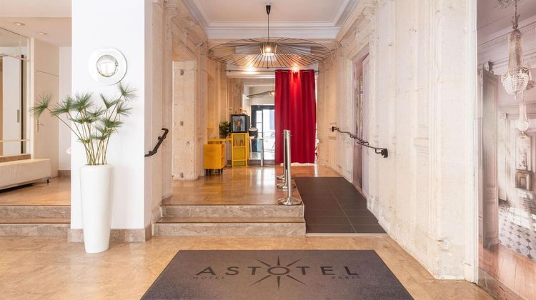 Hotel Astoria-Astotel Lobby