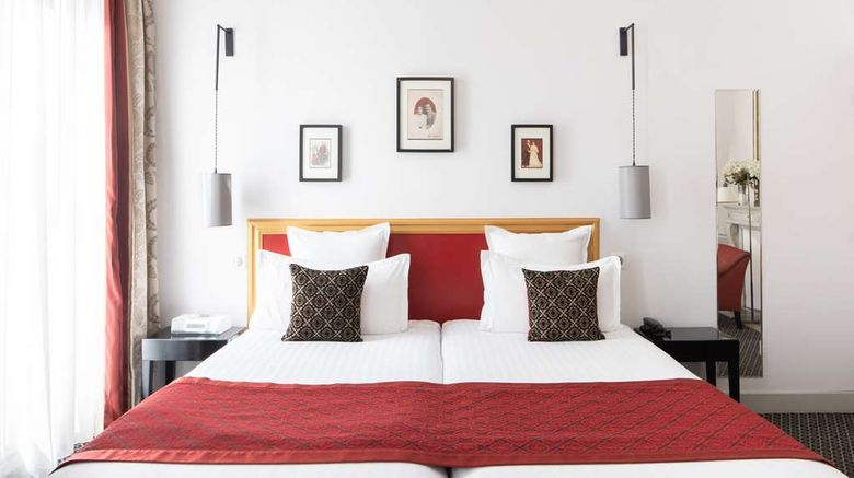 <b>Hotel Bradford Elysees-Astotel Room</b>. Images powered by <a href="https://iceportal.shijigroup.com/" title="IcePortal" target="_blank">IcePortal</a>.