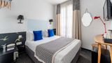 <b>Hotel George-Astotel Room</b>. Images powered by <a href="https://iceportal.shijigroup.com/" title="IcePortal" target="_blank">IcePortal</a>.