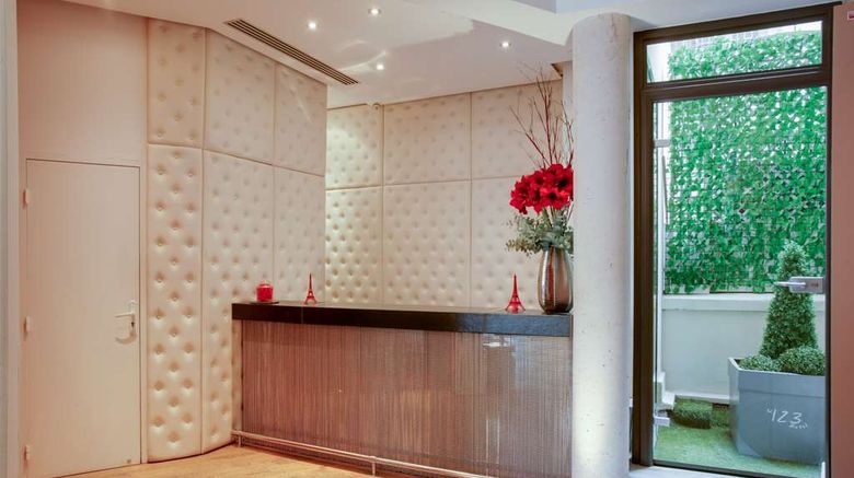 <b>Hotel Le 123 Elysees-Astotel Lobby</b>. Images powered by <a href="https://iceportal.shijigroup.com/" title="IcePortal" target="_blank">IcePortal</a>.