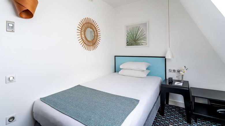 <b>Hotel Palm-Astotel Room</b>. Images powered by <a href="https://iceportal.shijigroup.com/" title="IcePortal" target="_blank">IcePortal</a>.