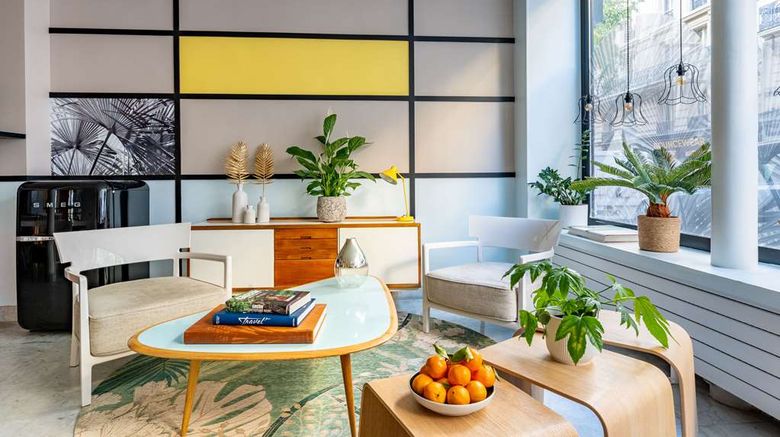 <b>Hotel Palm-Astotel Lobby</b>. Images powered by <a href="https://iceportal.shijigroup.com/" title="IcePortal" target="_blank">IcePortal</a>.