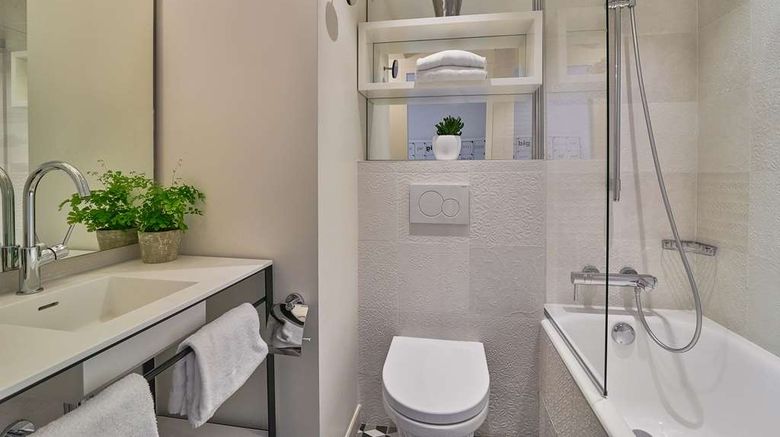 <b>Hotel Joke-Astotel Room</b>. Images powered by <a href="https://iceportal.shijigroup.com/" title="IcePortal" target="_blank">IcePortal</a>.