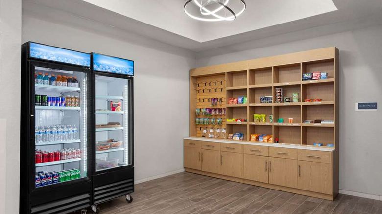 <b>La Quinta Inn & Suites by Wyndham Other</b>. Images powered by <a href="https://iceportal.shijigroup.com/" title="IcePortal" target="_blank">IcePortal</a>.