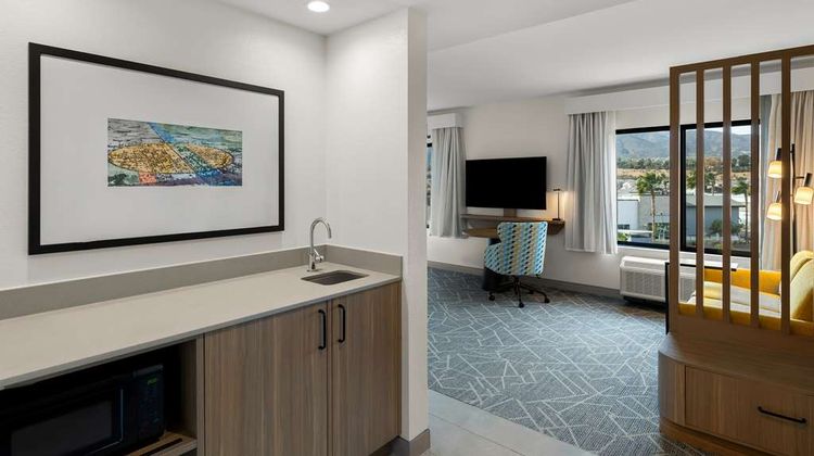 Hampton Inn and Suites by Hilton Corona Other