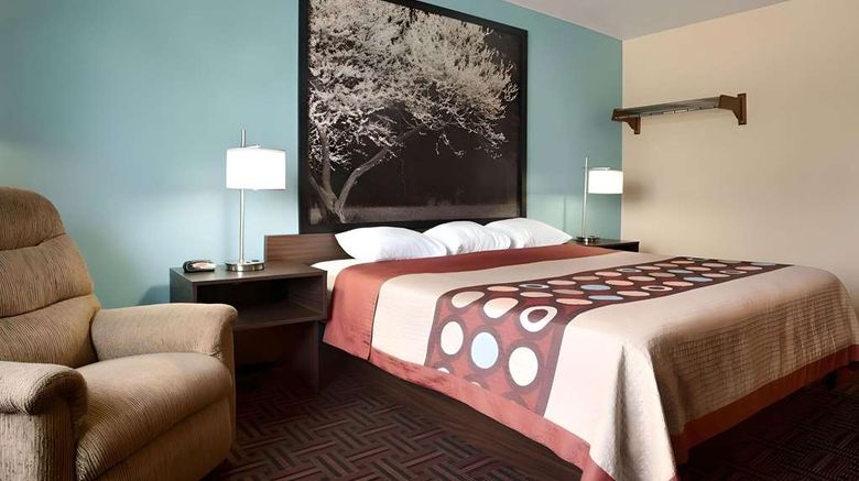 <b>Rodeway Inn Effingham North Room</b>. Images powered by <a href="https://iceportal.shijigroup.com/" title="IcePortal" target="_blank">IcePortal</a>.