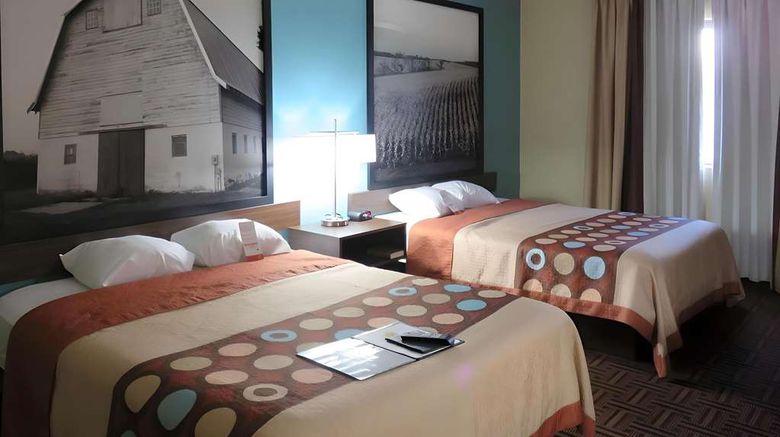 <b>Rodeway Inn Effingham North Room</b>. Images powered by <a href="https://iceportal.shijigroup.com/" title="IcePortal" target="_blank">IcePortal</a>.