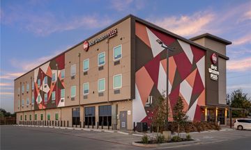 Best Western Plus Pearland Medical Cente