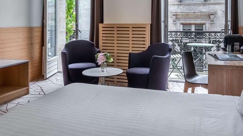 <b>Grand Hotel Francais Room</b>. Images powered by <a href="https://iceportal.shijigroup.com/" title="IcePortal" target="_blank">IcePortal</a>.