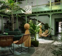 Cesar Lanzarote Lobby