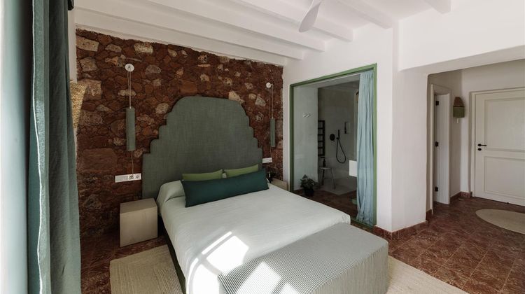 Cesar Lanzarote Room