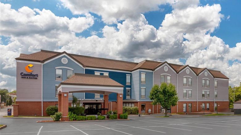 <b>Comfort Inn & Suites Exterior</b>. Images powered by <a href="https://iceportal.shijigroup.com/" title="IcePortal" target="_blank">IcePortal</a>.