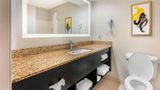 Comfort Inn & Suites Room