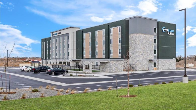 <b>Everhome Suites Cheyenne Exterior</b>. Images powered by <a href="https://iceportal.shijigroup.com/" title="IcePortal" target="_blank">IcePortal</a>.