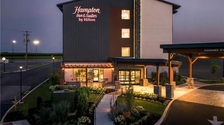 <b>Hampton Inn and Suites Intercou Exterior</b>. Images powered by <a href="https://iceportal.shijigroup.com/" title="IcePortal" target="_blank">IcePortal</a>.