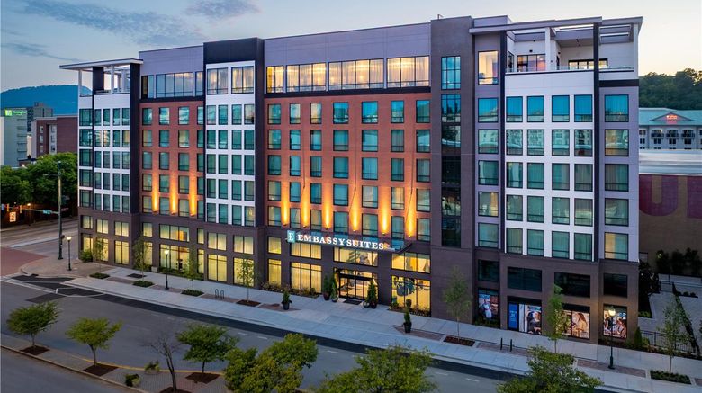 Embassy Suites CHA DT Exterior. Images powered by <a href="https://iceportal.shijigroup.com" target="_blank" rel="noopener">Ice Portal</a>.
