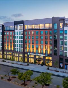 Embassy Suites CHA DT