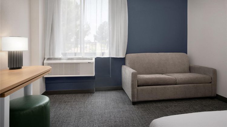 Spark by Hilton Lakewood Denver Southwes Room