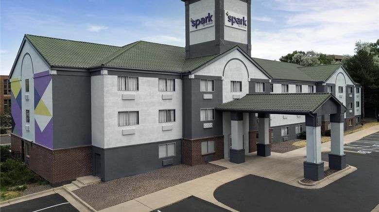 <b>Spark by Hilton Lakewood Denver Southwes Exterior</b>. Images powered by <a href="https://iceportal.shijigroup.com/" title="IcePortal" target="_blank">IcePortal</a>.