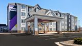 <b>Spark by Hilton Rochester South Exterior</b>. Images powered by <a href="https://iceportal.shijigroup.com/" title="IcePortal" target="_blank">IcePortal</a>.