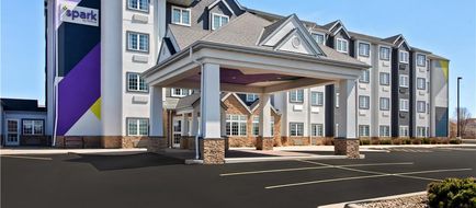 Spark by Hilton Rochester South Exterior