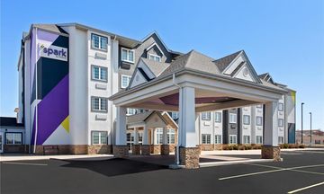 Spark by Hilton Rochester South