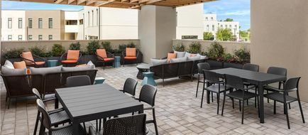 Hotel Avail Rogers Exterior