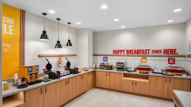 <b>Hampton Inn by Hilton Addison Dallas Restaurant</b>. Images powered by <a href="https://iceportal.shijigroup.com/" title="IcePortal" target="_blank">IcePortal</a>.