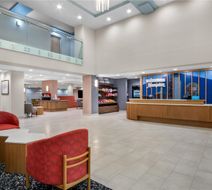 Hampton Inn by Hilton Addison Dallas Lobby
