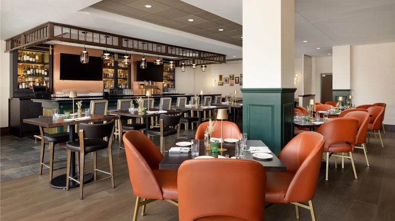 <b>DoubleTree by Hilton Concord Downtown Restaurant</b>. Images powered by <a href="https://iceportal.shijigroup.com/" title="IcePortal" target="_blank">IcePortal</a>.