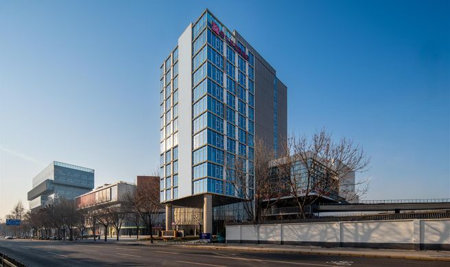 Hilton Garden Inn Xinxiang Bldg Exterior