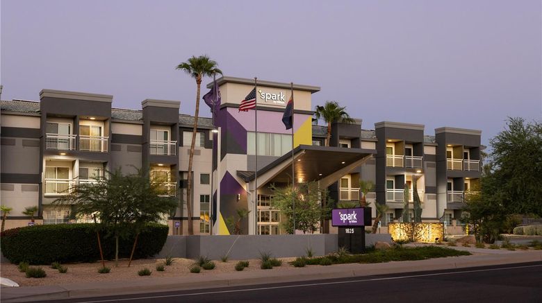 Spark by Hilton Tempe Phoenix Airport Exterior. Images powered by <a href="https://iceportal.shijigroup.com" target="_blank" rel="noopener">Ice Portal</a>.