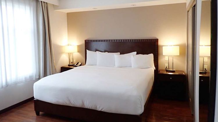 Days Inn & Suites Fort Saskatchewan Room